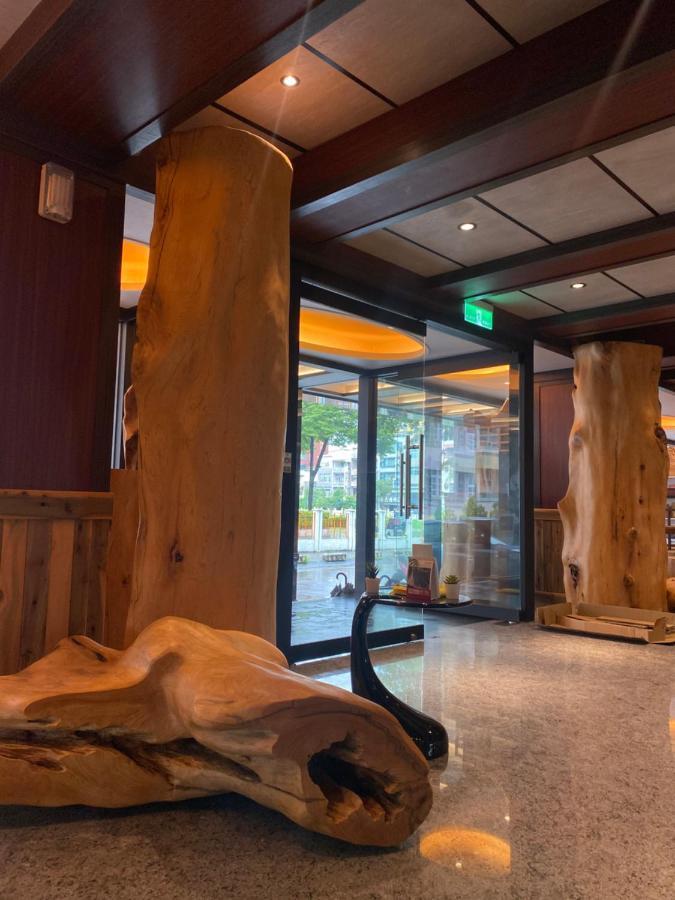 Weifeng Boutique Business Hotel - Zhanqian Branch Pingtung Exterior foto