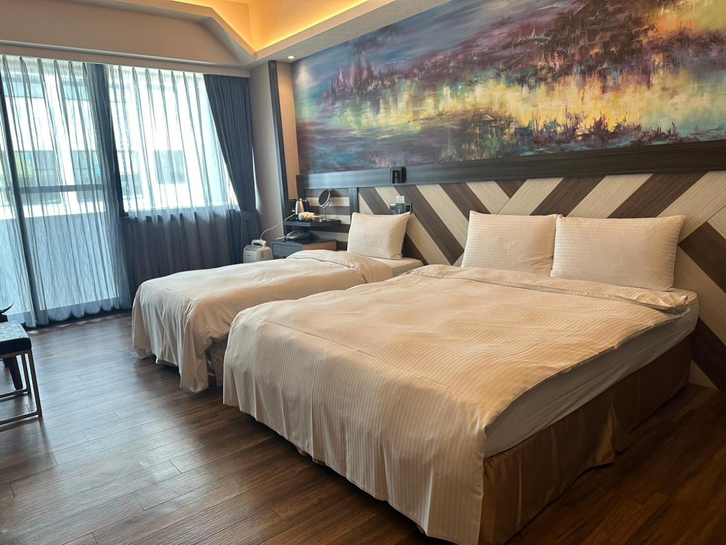 Weifeng Boutique Business Hotel - Zhanqian Branch Pingtung Exterior foto