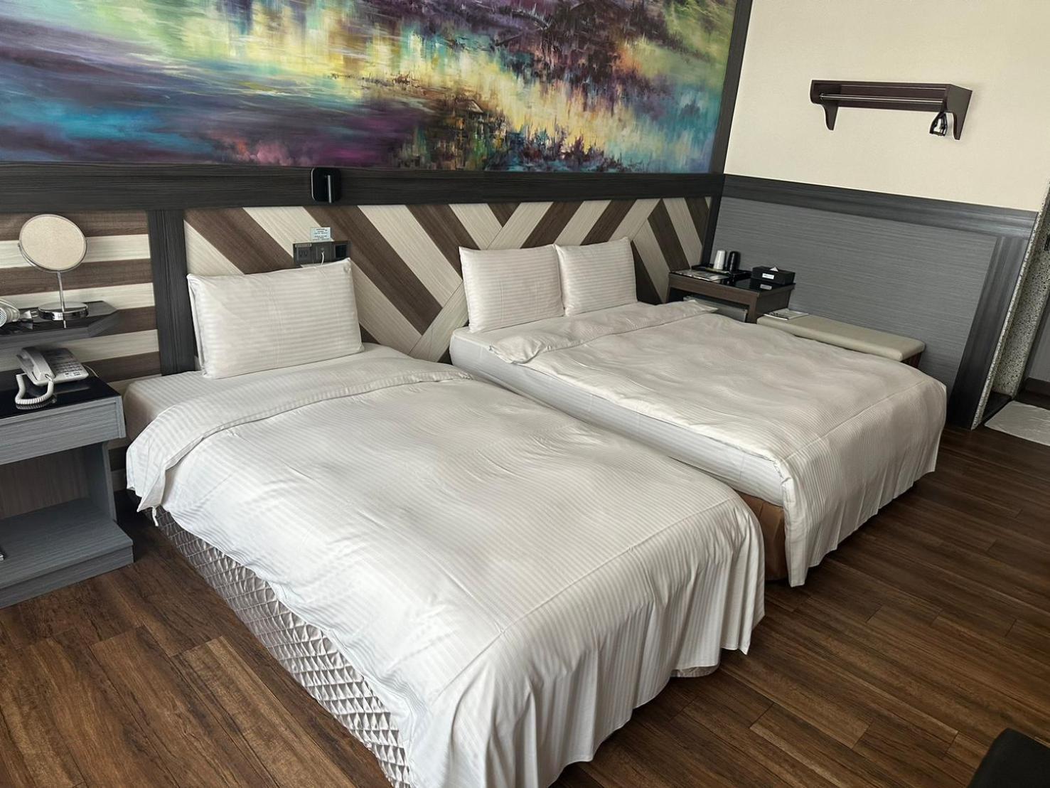 Weifeng Boutique Business Hotel - Zhanqian Branch Pingtung Exterior foto